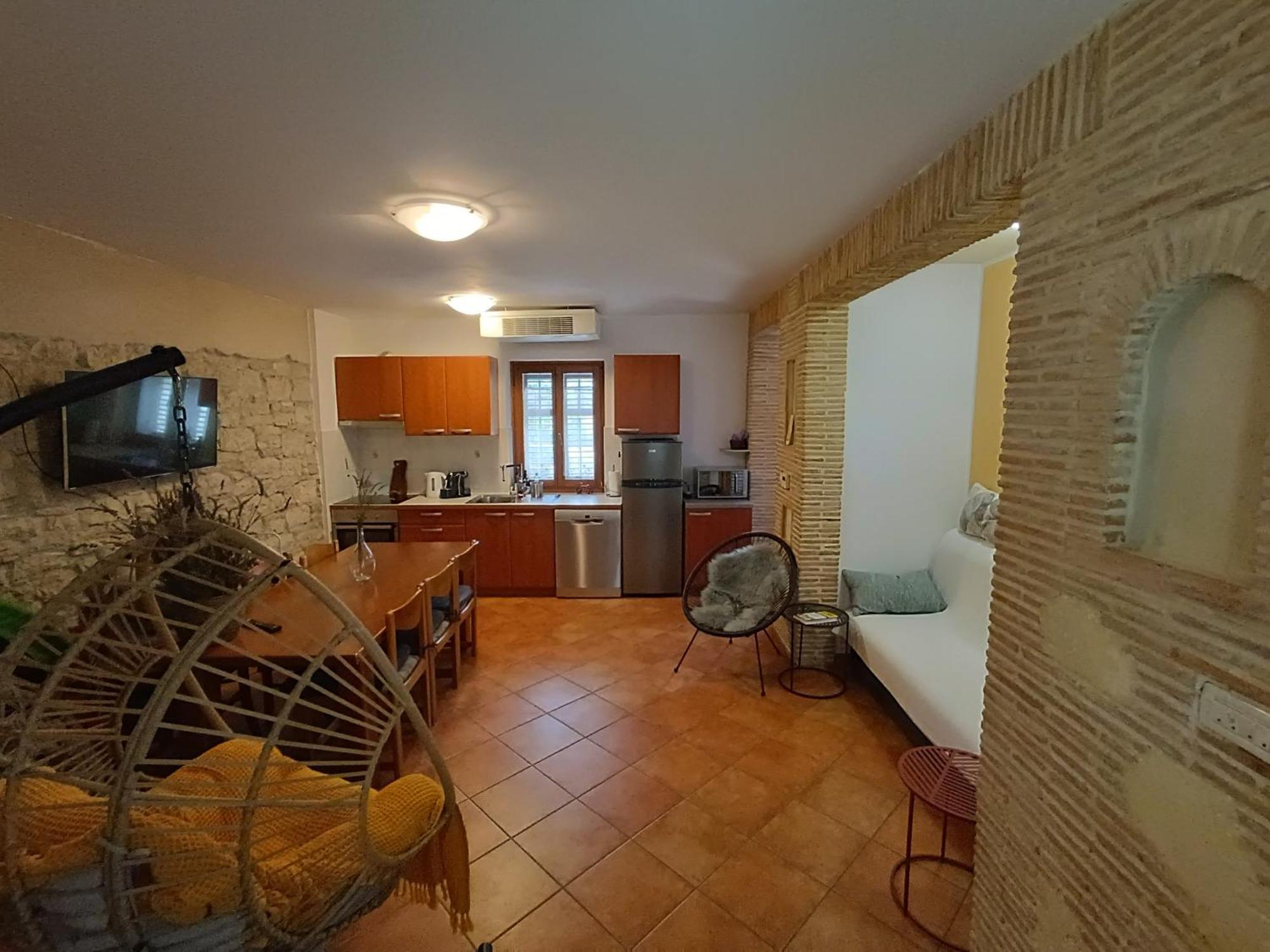 Apartment Parenzana, Little Row House With Big Green Yard In Central Istria Rakotule Δωμάτιο φωτογραφία